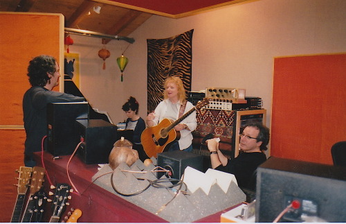 Matt Chamberlain. Carol Isaacs. Emily. Mitchell Froom Despite Our Differences session, Santa Monica, CA 2006